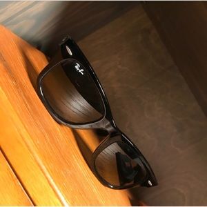 Ray Ban Classic Wayfarers